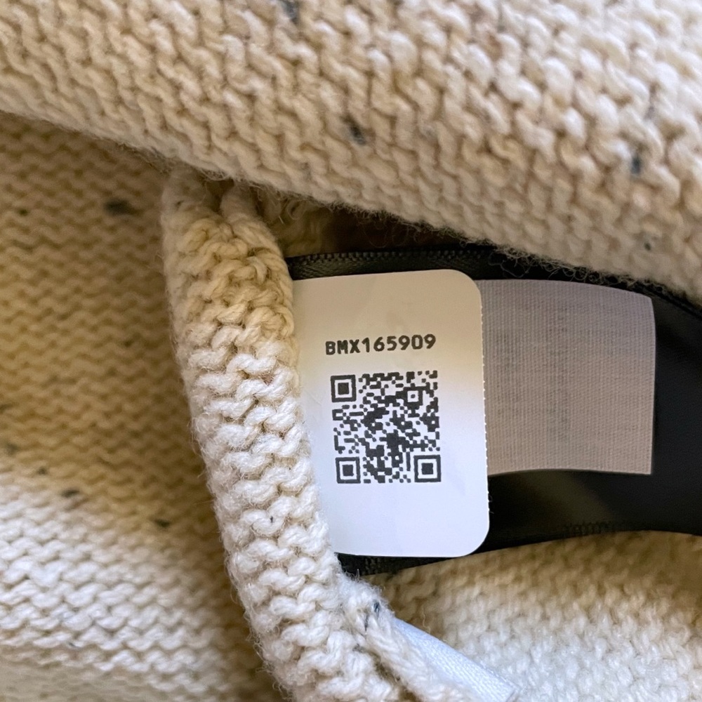The North Face Women’s Crestview 1/4 Zip Sweater - Picture 6 of 8